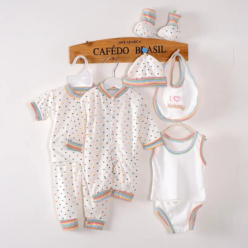 8 Piece Cute Bear Cotton Newborn Clothing Set (0-6 Months)