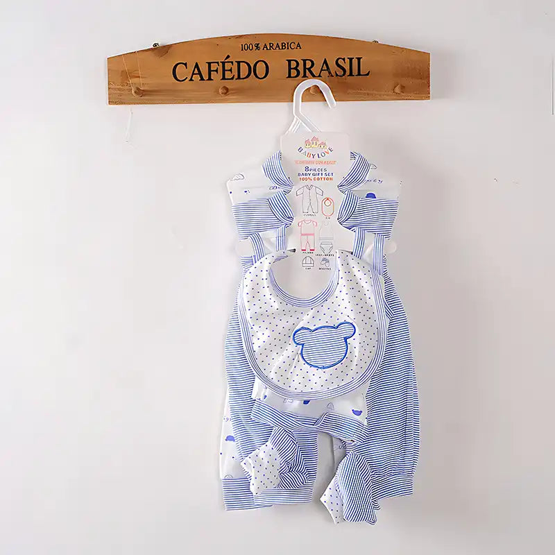 8 Piece Cute Bear Cotton Newborn Clothing Set (0-6 Months)