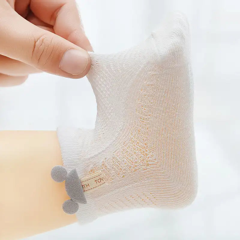 4 Pairs Cute Lightweight Breathable Cotton Newborn Socks