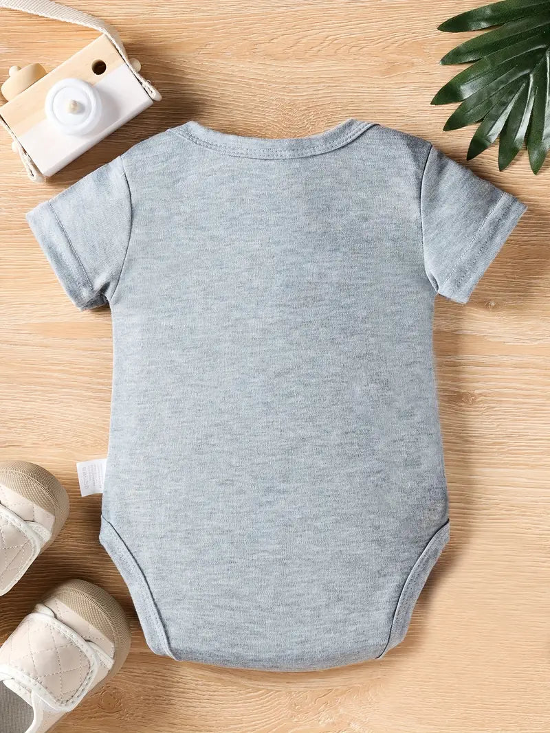 Newborn Gift - "My Great Grandma Loves Me" Baby Onesie (Fits 0-12 Months)