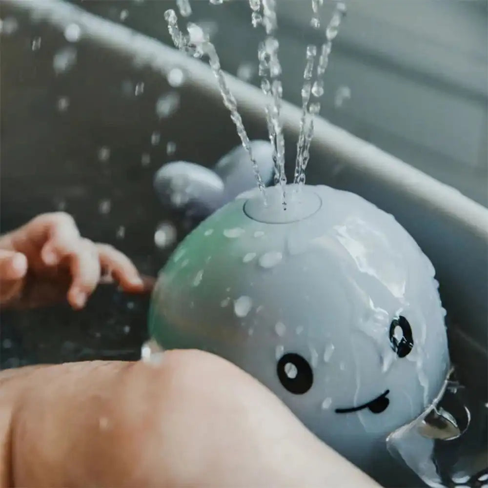 Spraying Whale Bath Toy - CutePopToy